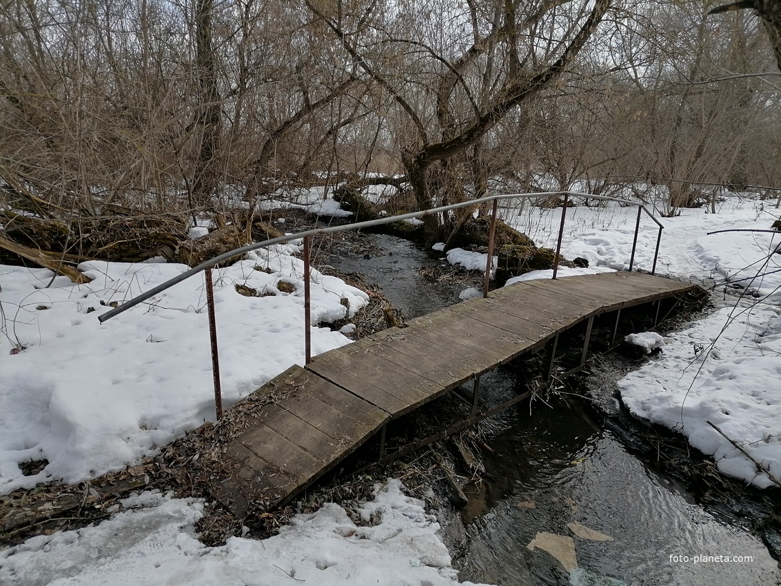 Мосток через ручей