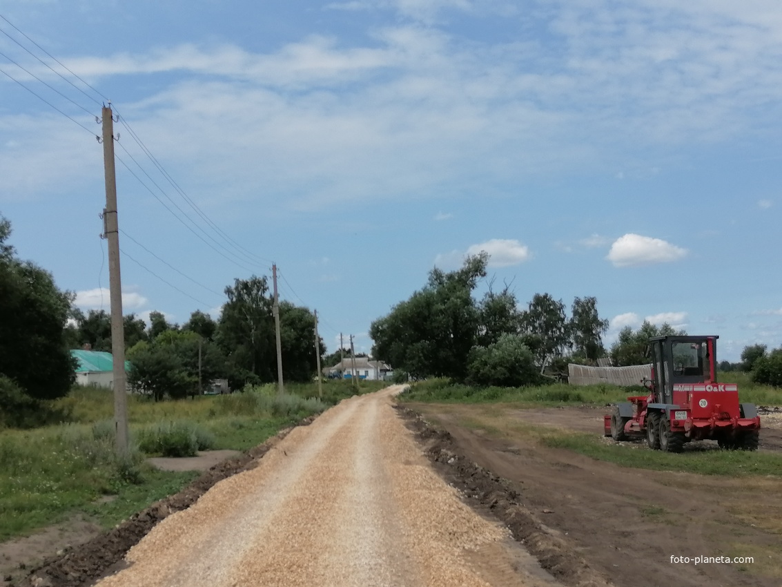 Строительство дороги в Сухочево