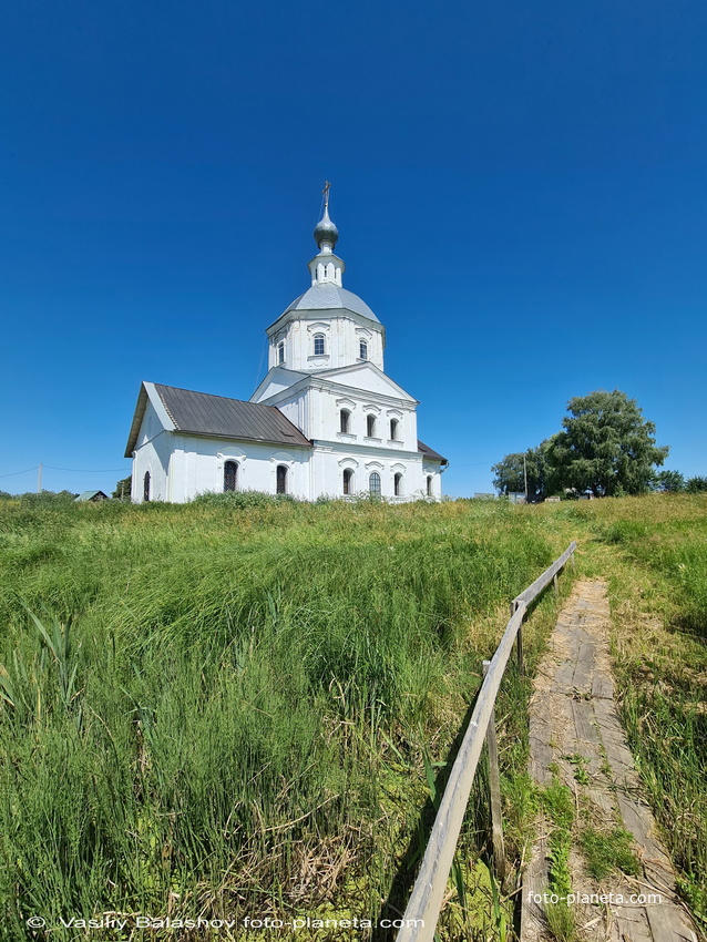Церковь Василия Великого в с. Кистыш