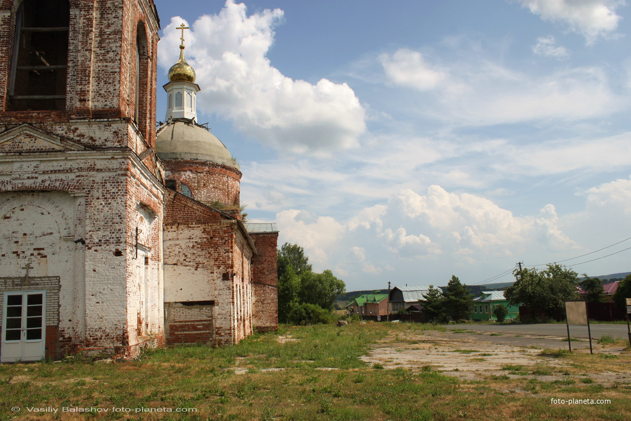 Вид от Ильинской церкви