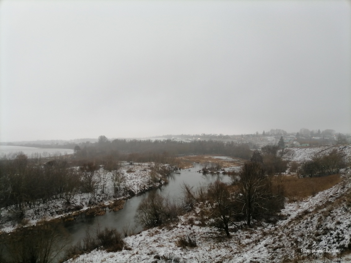 Река Ока в районе деревни Быстрая. Декабрь, 2021г.