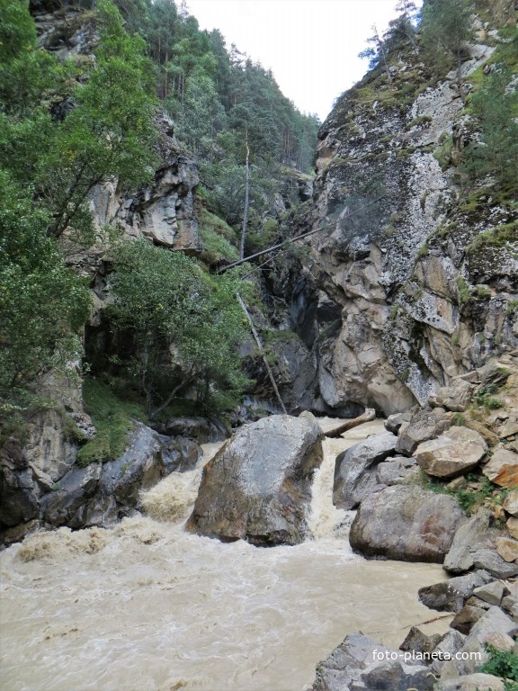 Ущелье и река Адыр-Су