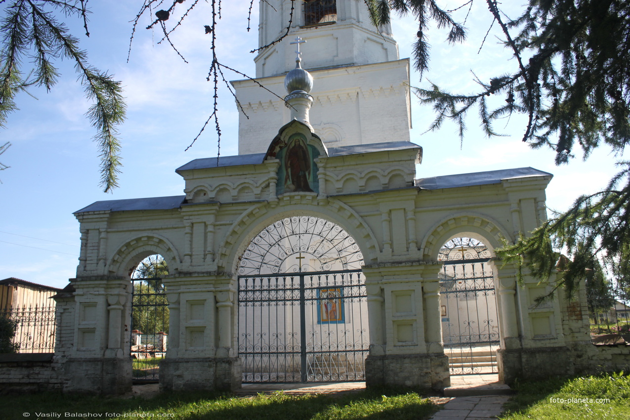 Второво, ворота ограды церкви Архангела Михаила