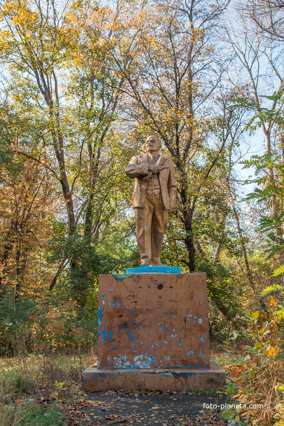памятник Ленину на 7 шахте
