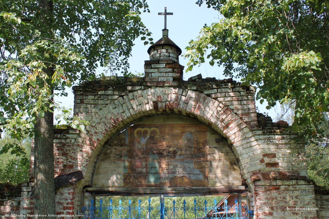 Ворота ограды Благовещенского Погоста, Благовещенского  монастыря