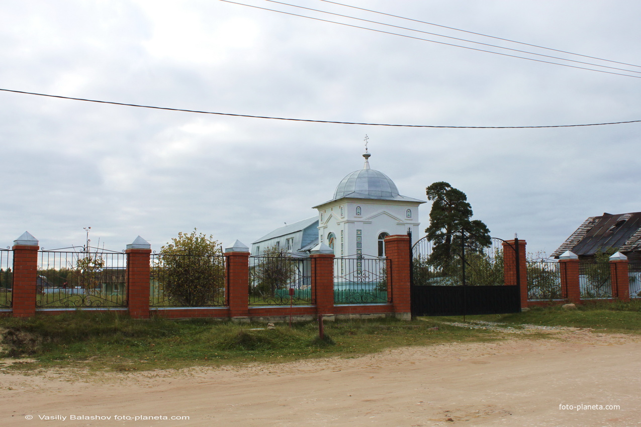 Иваново, ворота и ограда Тихвинской церкви
