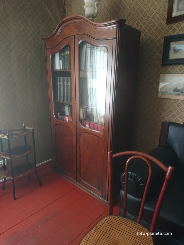 В комнатах главного дома усадьбы имени Ф.И. Тютчева