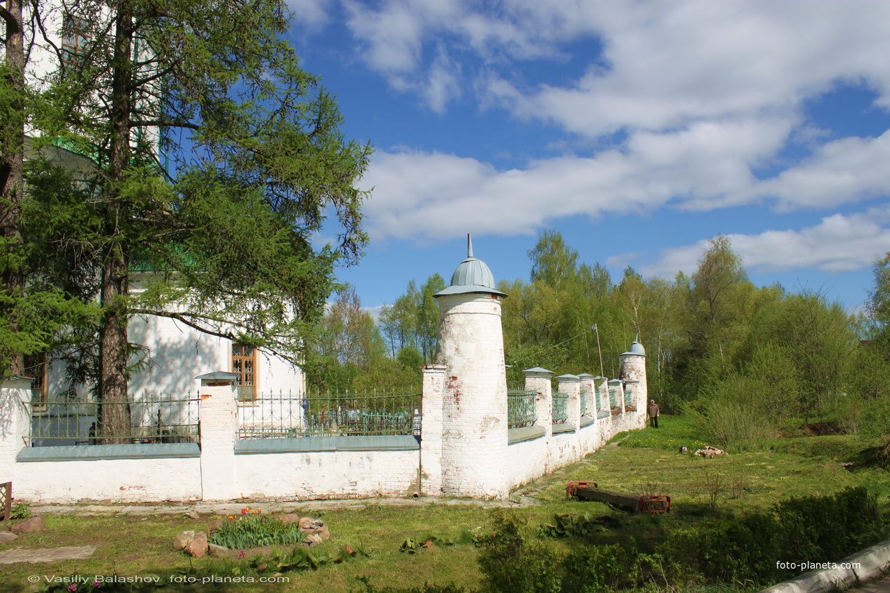 Арбузово, часть ограды Троицкой церкви
