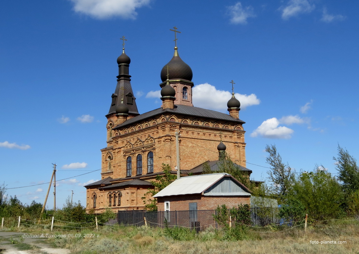 Церковь Покрова Пресвятой Богородицы (Свято-Покровский храм)