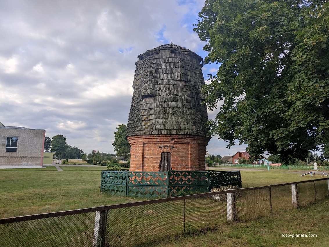 Усадьба Хрептовичей. Башня-коптильня, конец XIX — начало XX века
