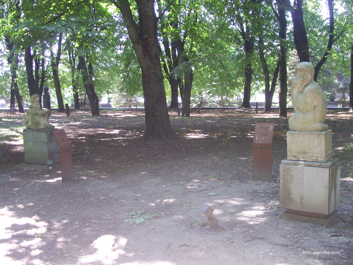 В парке скульптур на острове Канта