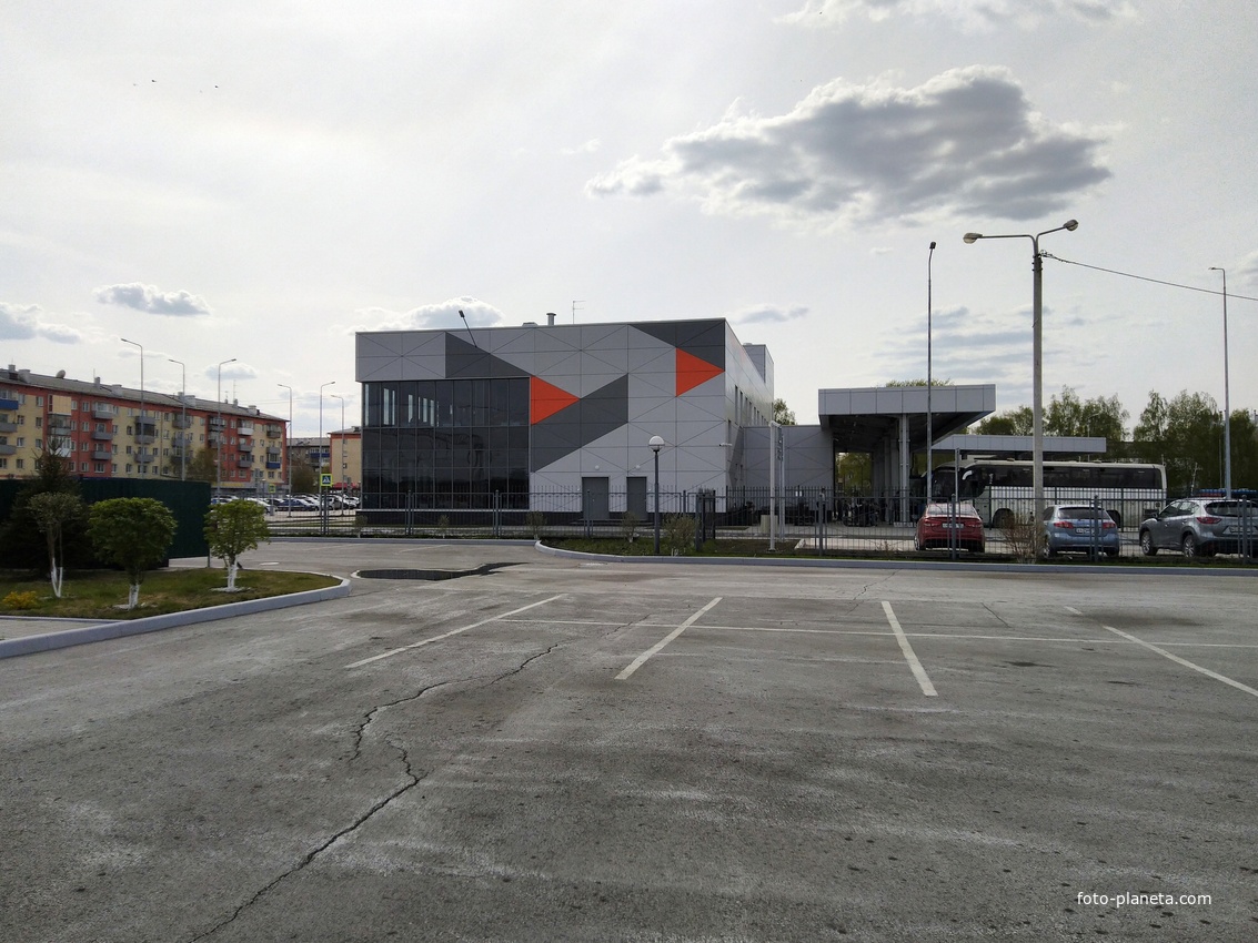 Автовокзал со стороны перрона.