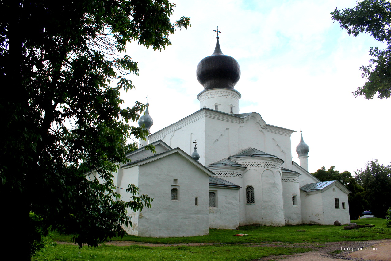 Церковь Успения Пресвятой Богородицы с Пароменья.