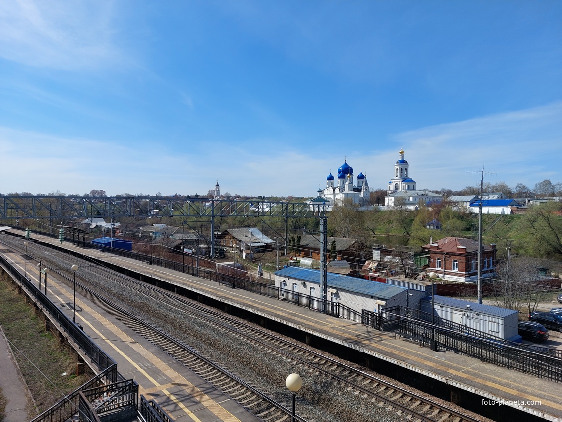 Вид на Боголюбово с ж/д моста