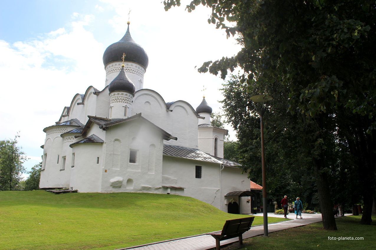 Церковь Василия на Горке.