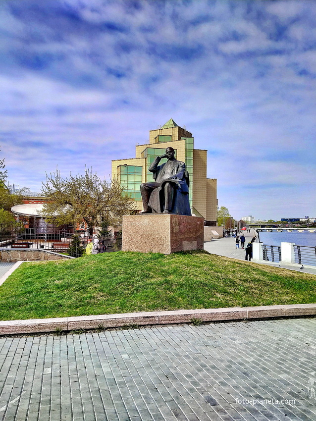 Памятник С.С. Прокопьеву