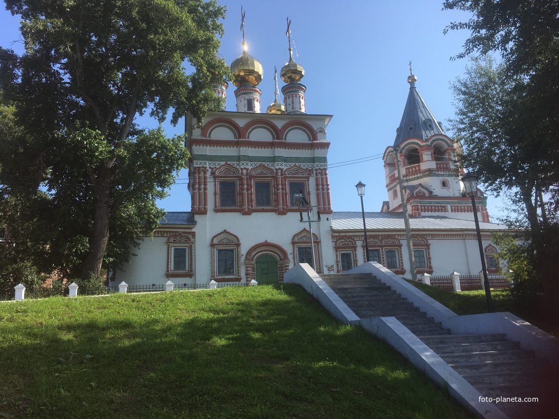 Богоявленский храм — памятник церковной архитектуры конца XVII века.