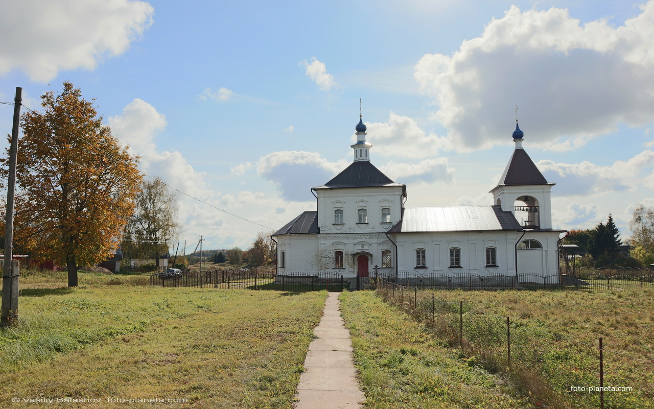 С. Леднево, Космодамианская церковь