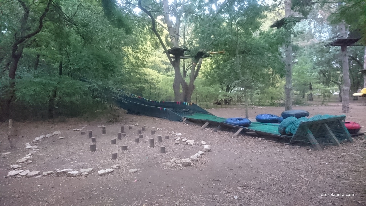 Верёвочный парк на Лимане в парке имени Ленина у Мойнакского озера