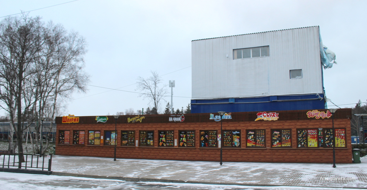 Зона фудкорта.