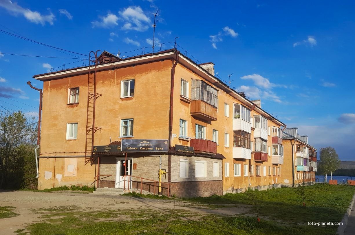 Садовая улица