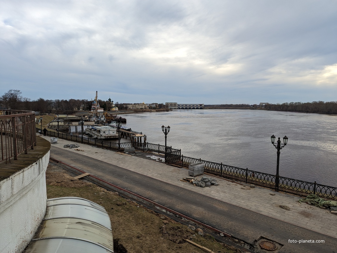 Набережная Волги