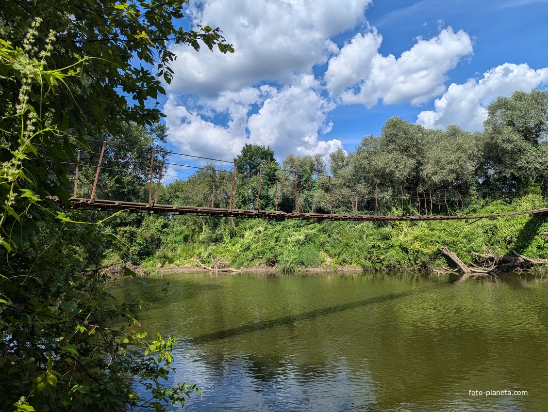 Подвесной мост через Протву
