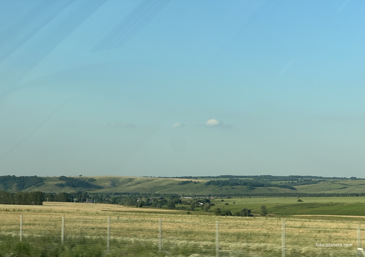 Вид с дороги