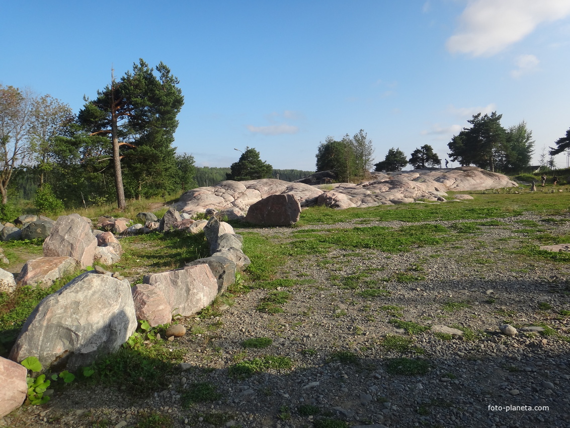 На территории исторического парка &quot;Бастион&quot;. Экспозиция &quot;Каменный век&quot;.