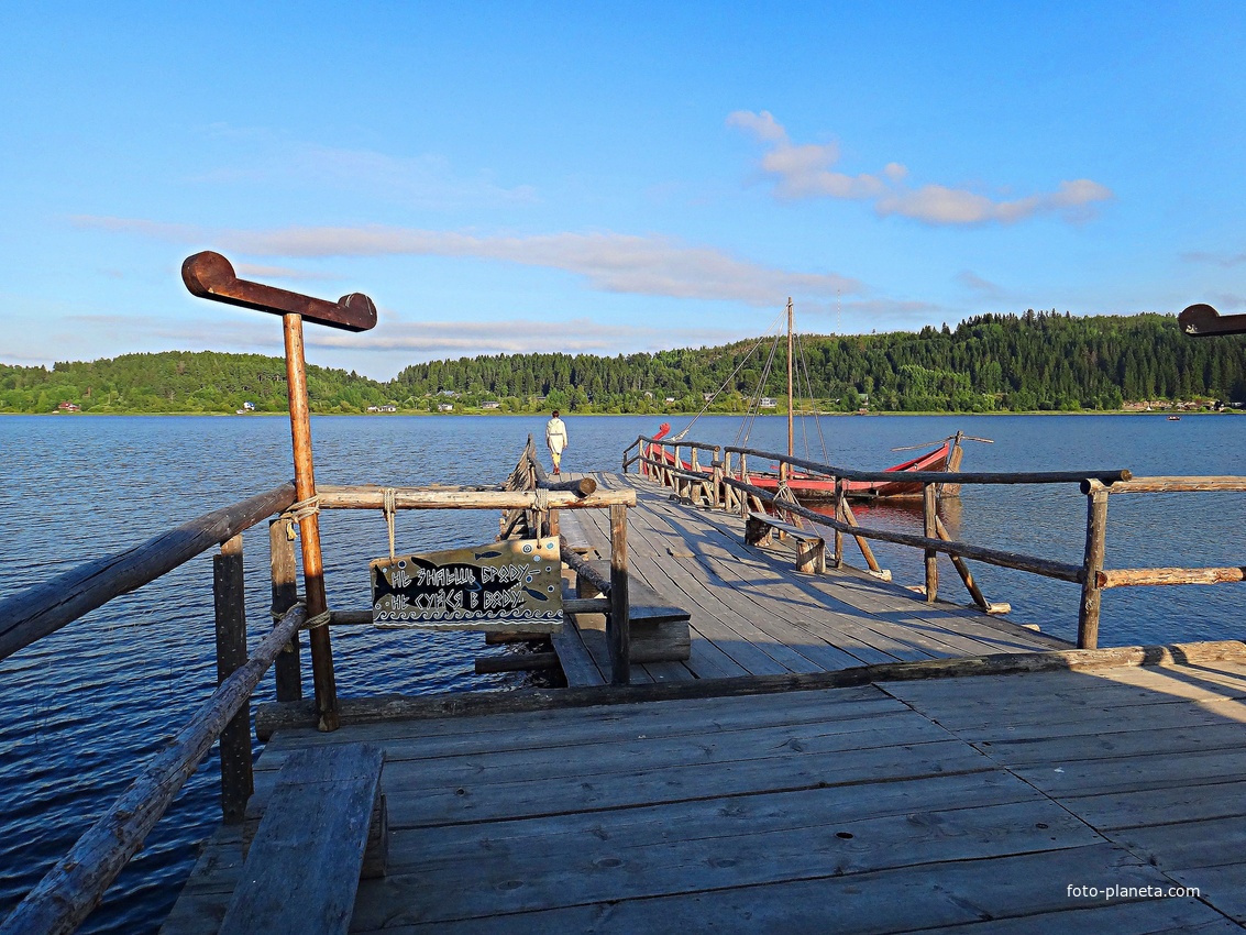 На территории исторического парка &quot;Бастион&quot;.  &quot;ЛАДЕЙНАЯ ИСТОРИЯ&quot;. Флот парка «Бастiонъ». Ладья &quot;Фрейя&quot; у причала