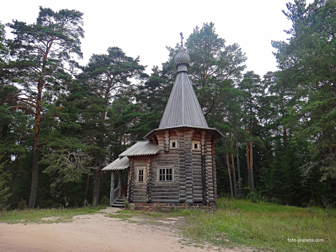 Часовня Тихвинской иконы Божией Матери