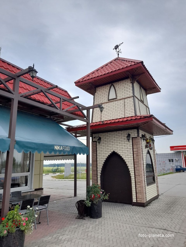 У трактира &quot;Ника&quot;