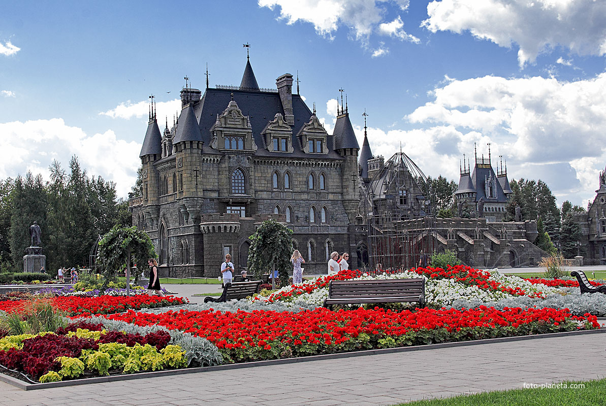 В парке замка Гарибальди