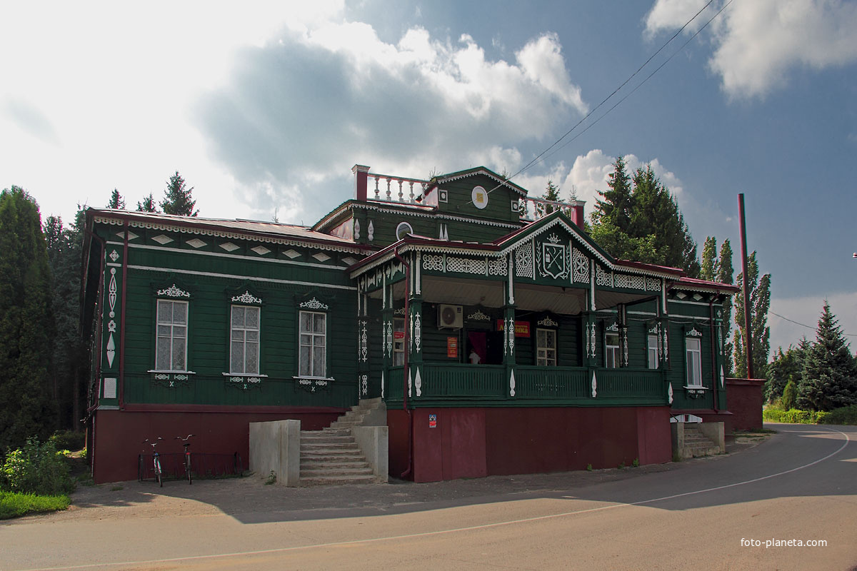 Бывшая барская усадьба