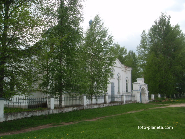 Церковь в с.Покровское.
