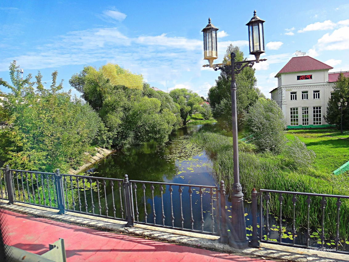 Мост через реку Трубеж.