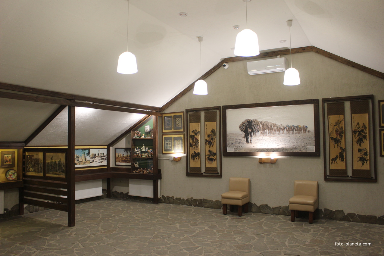 В музее &quot;Планета осликов&quot;.