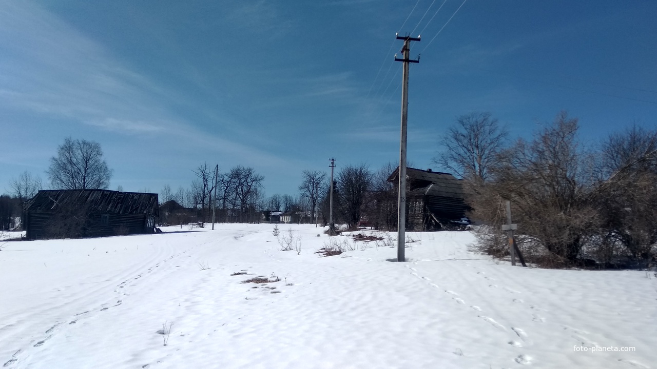 Улица в д. Кузьминское