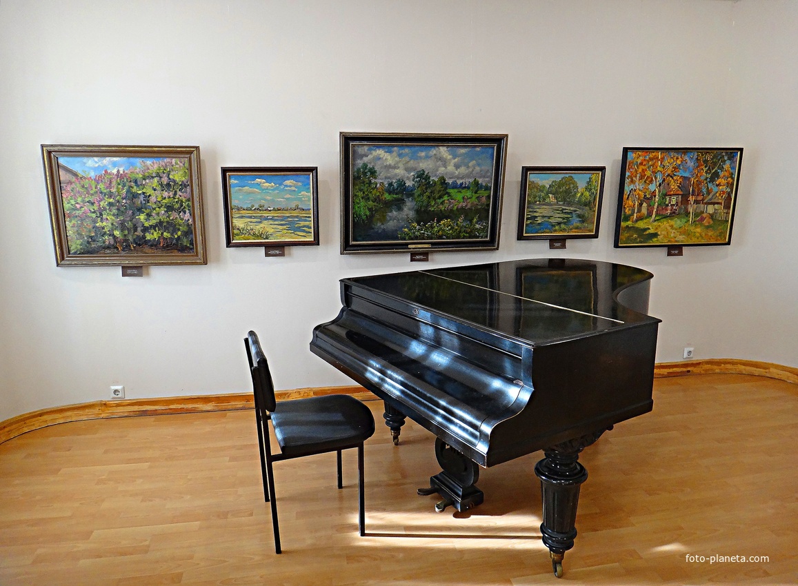 Историко-художественный музей им. И.И. Алексеева.