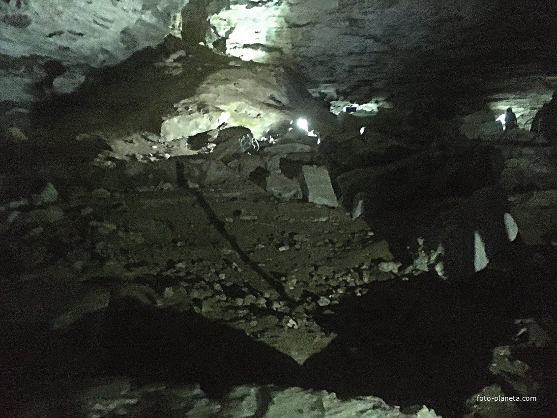 Кунгурская ледяная пещера.