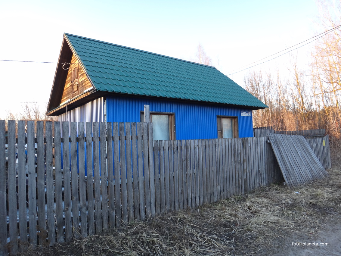 Дом 17 по Октябрьской улице.