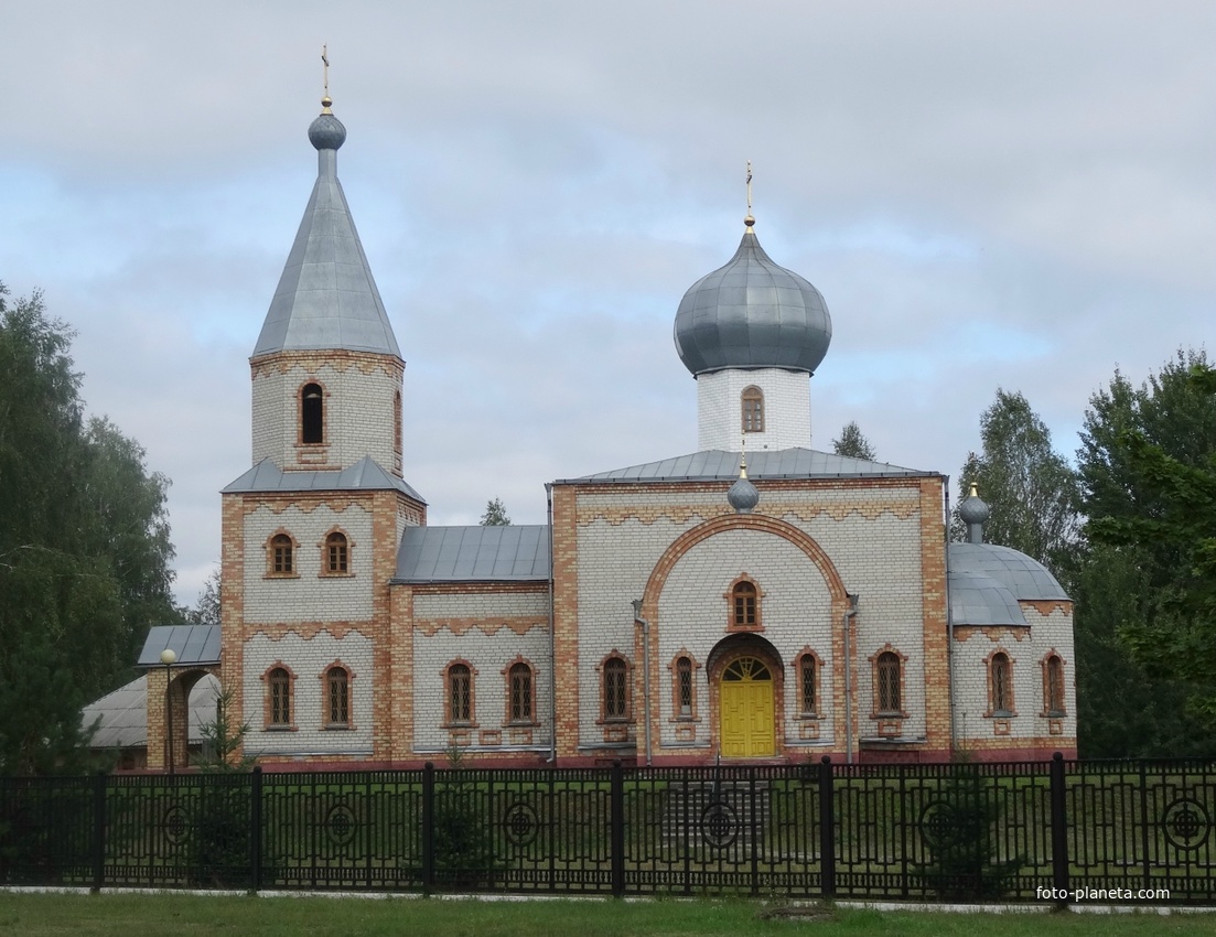 Церковь Введения во храм Пресвятой Богородицы
