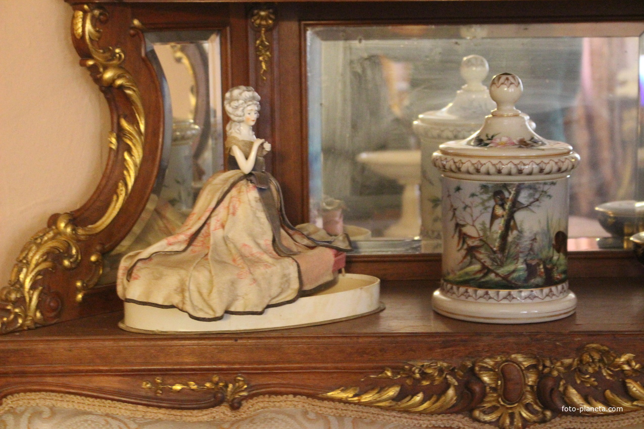 В Архитектурно-интерьерном музее дворянской жизни  &quot;Дом барина&quot;.