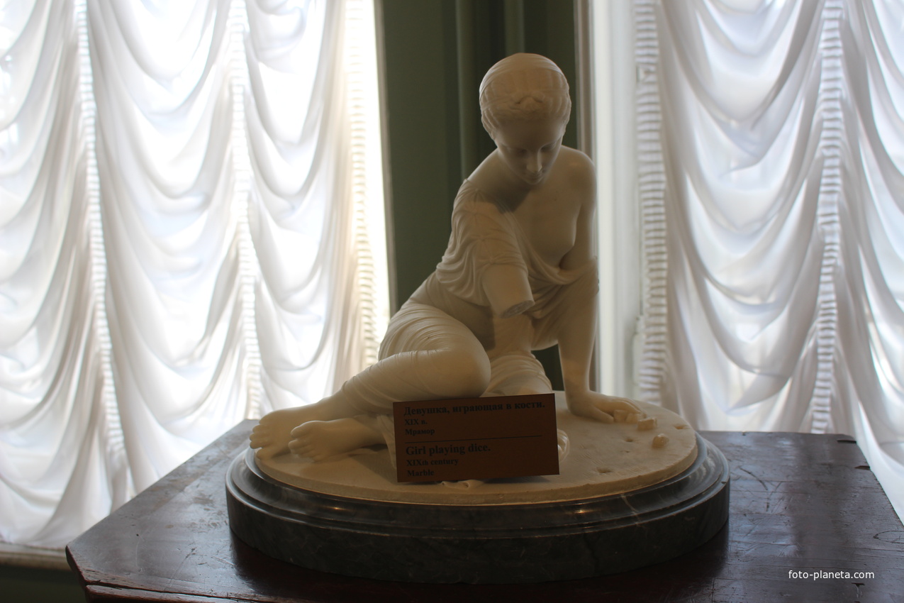 В Серпуховском историко-художественном музее.