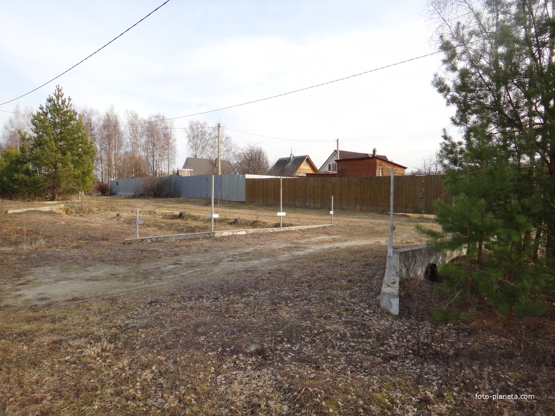 Дома в западной части деревни.