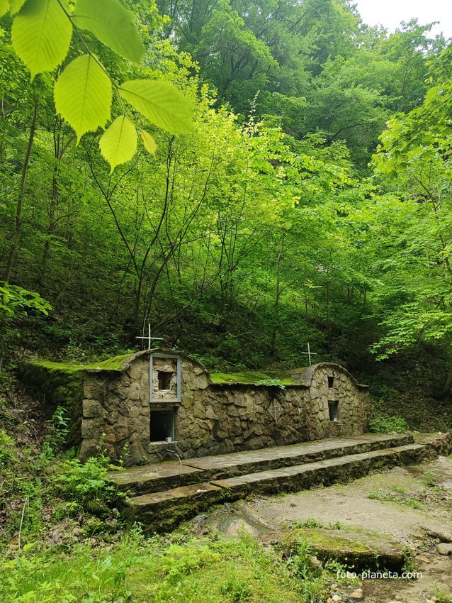 Каларашовка. Свято-Успенский женский монастырь.