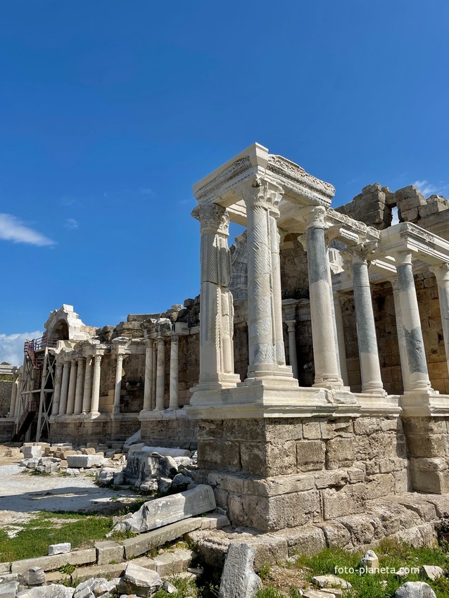 Сиде - Древний город - Памятник античной архитектуры