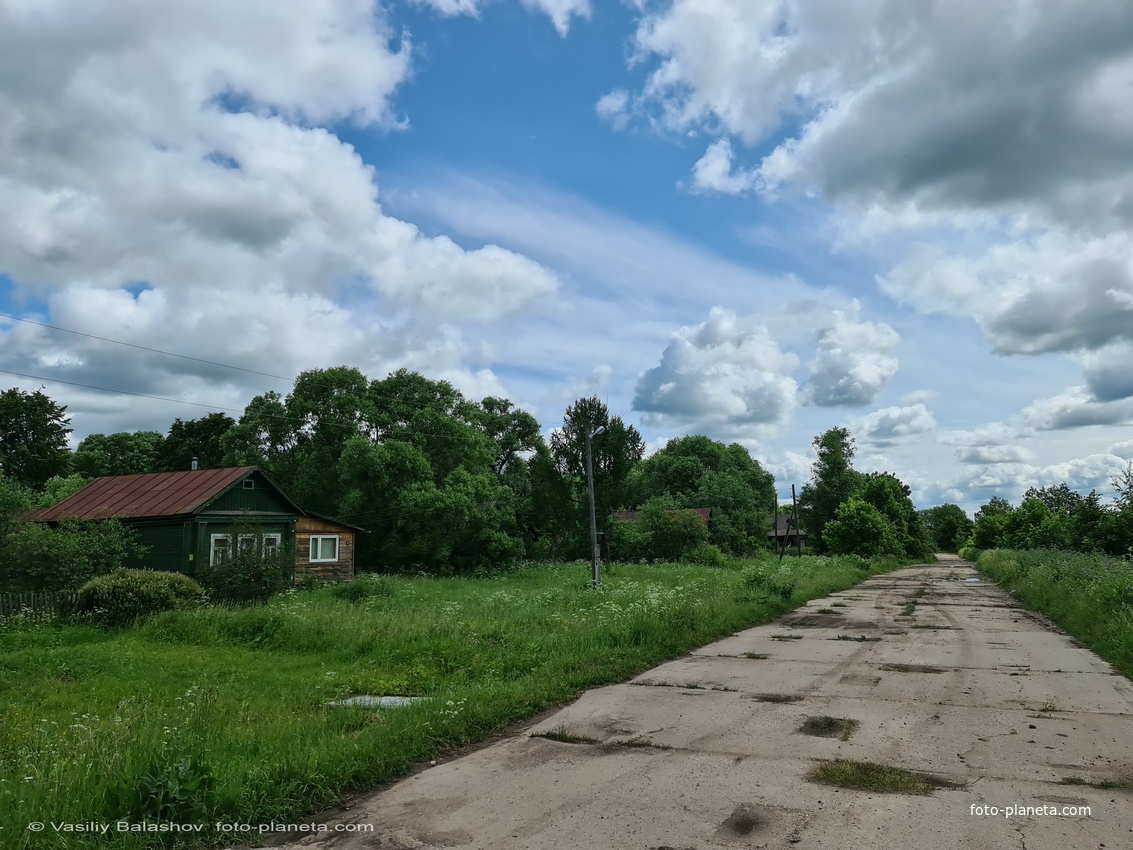 С. Ратислово, Полевая ул.