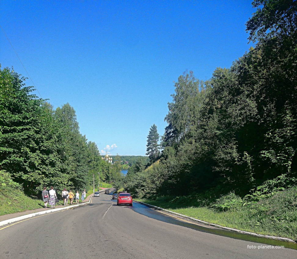 Дорога к храму Воскресения Христова.