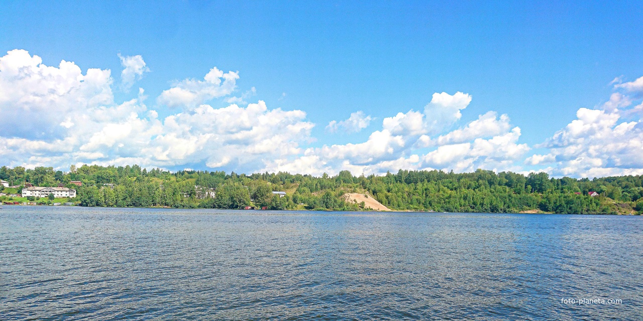 На волжских берегах.